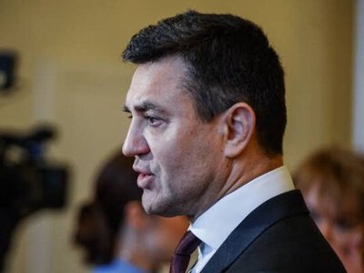 Тищенко у центрі корупційної справи: НАБУ викрило хабар понад $1 млн і схеми з «кол-центрами»