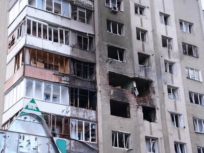 Відновлення пошкодженого будинку на Коновальця розпочнуть уже найближчим часом