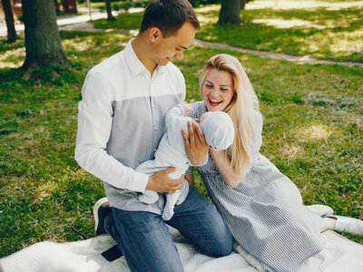 Привітання з днем народження сина та з народженням хлопчика: від мами, батькам і не тільки