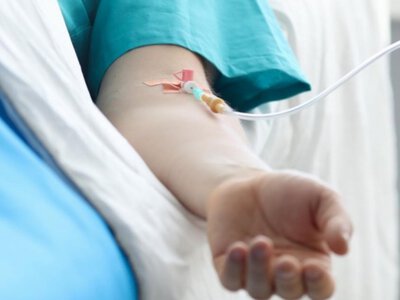 У Мукачеві 13-річна дівчинка потрапила до реанімації після вживання алкоголю