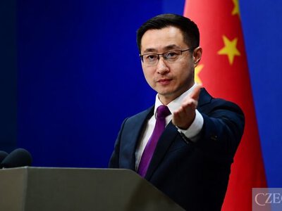Китай наполягає на негайному припиненню бойових дій між РФ та Україною