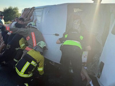 На Волині зіткнулися легковик та мікроавтобус, є загиблий