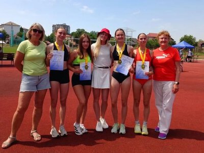 П'ять індивідуальних медалей і тріумф в естафеті: підсумки виступів волинських легкоатлетів на чемпіонаті України
