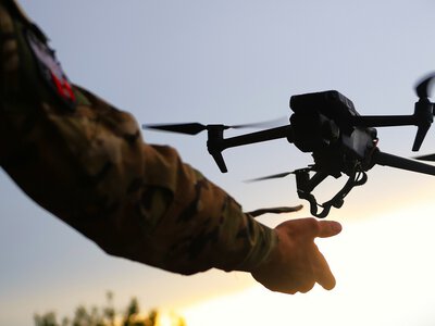 Україна запускає новий стандарт забезпечення військових дронами