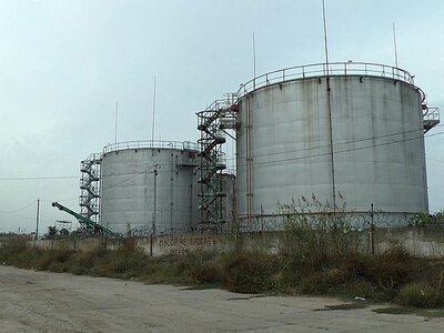 Що відбувається на заводі «Екотранс» у Миколаєві: депутати розглянули передачу землі