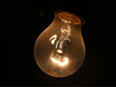 Графік погодинних відключень електроенергії на Рівненщині у середу 1 липня