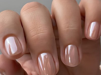 5 базових кольорів манікюру під будь-який образ