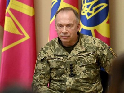 Ганебна історія: Сирський прокоментував гучний скандал навколо штурмового полку Скеля