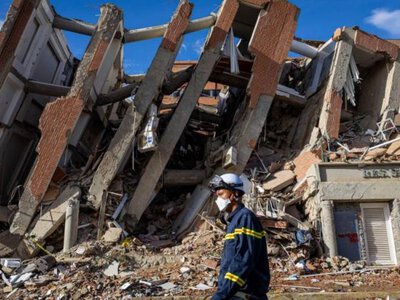  Трирічного хлопчика дістали живим із-під завалів у Венесуелі через шість днів після землетрусів 