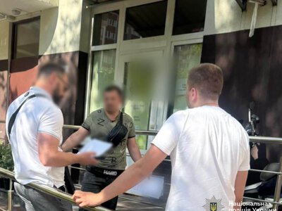 Понад 237 тисяч гривень збитків: на Прикарпатті викрили схему із закупівлею техніки для шкіл