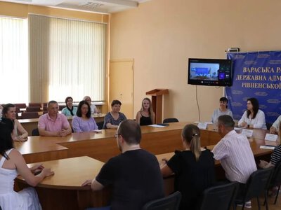 У Вараському районі бізнесу роз’яснили нові правила бронювання працівників