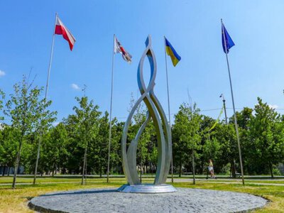 «Вогонь надії»: на Київщині встановили незвичайний монумент, - ФОТО