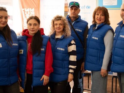 Мобільні клініки FRIDA Ukraine допомагають людям у прифронтових громадах отримати медичну допомогу поруч із домом