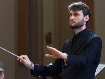 «Неможливо йти вперед, коли голова повернута назад»: Вадим Яценко про перші кроки на чолі хору імені Григорія Верьовки