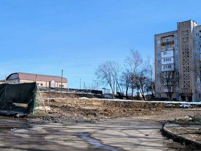 Ділянку під зруйнованим ракетою будинком у Тернополі продали на аукціоні за 6 млн грн