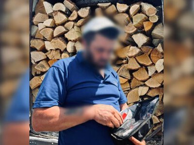 На Рівненщині водій буса незаконно перевозив деревину