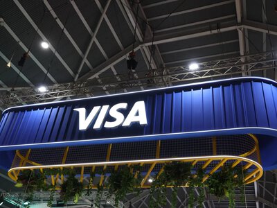 Visa запускає нові ШІ-платежі та стейблкоїни: що змінять для клієнтів і банків