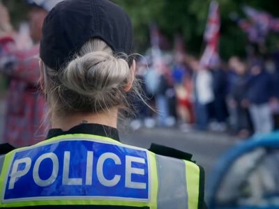Шукачів притулку у Британії зобов'яжуть повернути державі до £10 000 (ВІДЕО)