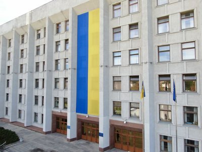 На телеефіри про депутатів з Полтавщини планують витратити понад 700 тисяч гривень