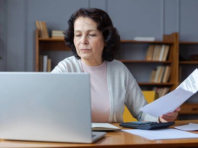  Хто може вийти на пенсію скоріше, не чекаючи до 60 літ, а за вислугою років 