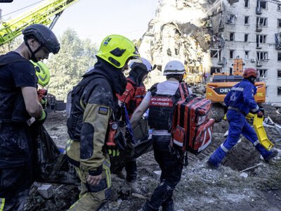 У Києві зросла кількість жертв російської атаки: пошукова операція триває