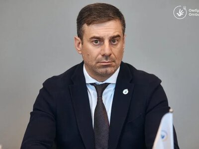 Мобілізація хворих на ВІЛ та гепатит: омбудсман заявив про кричущі випадки