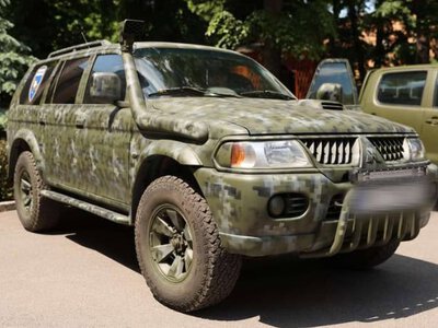 В Україні викрили шахраїв, які продавали авто, завезені для ЗСУ