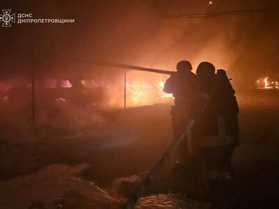 Російські війська завдали удару по Дніпровському району: пошкоджено транспортну інфраструктуру