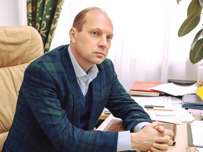 Херсонські освітяни звернулися до міністерства й парламенту щодо мобілізації Кияновського