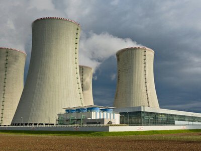 Польський мільярдер профінансує 14 ядерних реакторів у Британії: як це змінить енергоринок