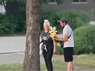 Сором злодіям!: камери розпізнавання облич шукають двох викрадачів квітів