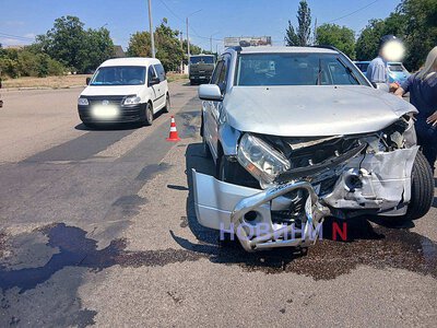 У Миколаєві на Богоявленському проспекті зіткнулися Ford і Suzuki