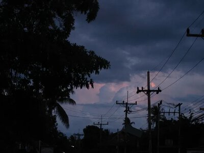 Жителі Раденська на Херсонщині 10 днів без світла: дорогий бензин і сухі городи