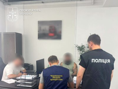 На Буковині викрили розтрату понад 6,5 млн грн під час закупівлі протиожеледної суміші для доріг