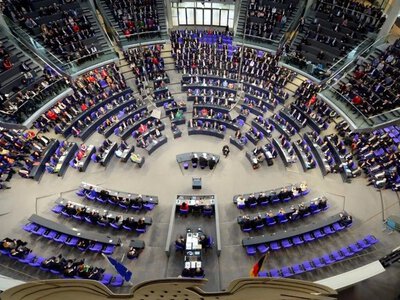 Уряд Німеччини запускає 34 масштабні реформи