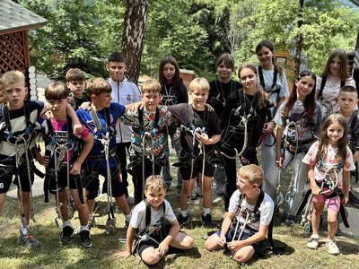 У Карпатах стартувала третя зміна «Королівського відпочинку» Павла Журила та Betking Foundation