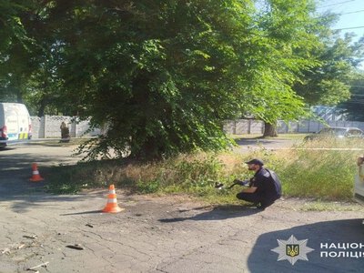 У Кам'янському чоловік кинув гранату в поліцейського та військового ТЦК під час перевірки обліку — поранено трьох