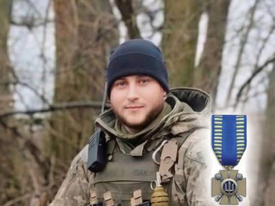Полеглого захисника з Вапнярської громади Сергія Новоженюка посмертно нагородили «Лицарським хрестом»