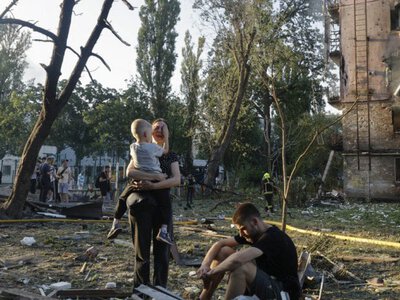 Головне за четвер, 2 липня: майже 130 загиблих та поранених у Києві, авіаудар по Дніпропетровщині, понад 220 боєзіткнень
