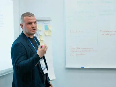 Колишній моряк, який став псевдочиновником у Новій Каховці, отримав 8 років тюрми - Херсон Daily