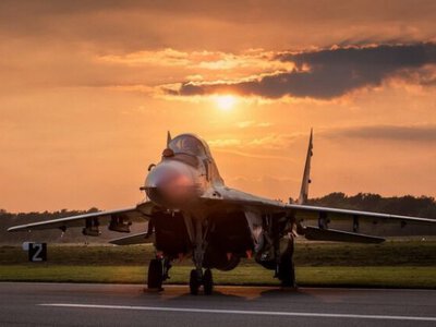 Відмова від передачі МіГ-29 Україні - Польща вирішила, що винищувачі краще викинути