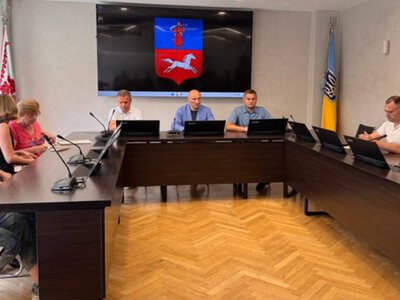 “Компромісу не буде”: після протестів у Черкасах забудовник презентує громаді проєкт на Лісовій Просіці