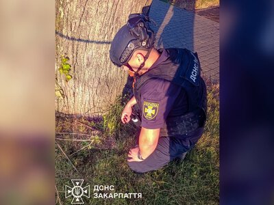 По вулиці Валенберга у Мукачеві знайшли гранату часів Другої світової війни
