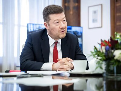 Окамура та СДПН у Чехії виступили проти мандату уряду на саміті НАТо через підтримку України