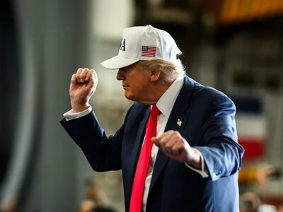 «Нічого незаконного». Трамп відкидає конфлікт інтересів через мільярд доларів, які заробив на крипті