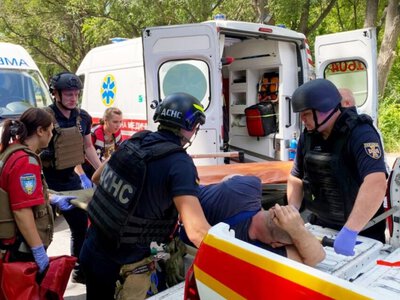 Російські війська атакували підприємство в Запоріжжі, є жертва і постраждалі