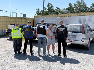 Жителя Вінниччини підозрюють у продажі автомобілів, ввезених як гуманітарна допомога для ЗСУ