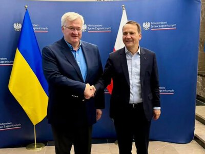 Сибіга у Варшаві запропонував Польщі антикризові кроки для розвитку двостороннього діалогу