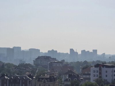 Атмосферний фронт несе в Україну довгоочікуване прохолодження, дощі та грози