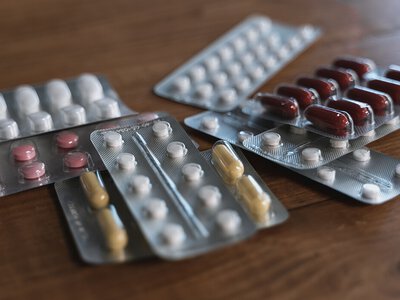 У спеку ліки можуть стати небезпечними: що потрібно знати кожному